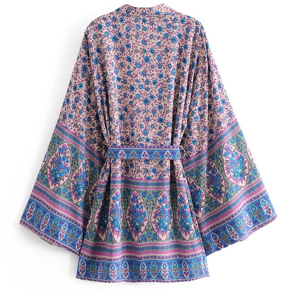 Gorgeous kimono tops - Picture 7 of 11